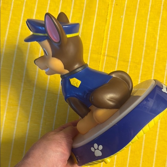 Paw Patrol Chase Talking Night Light - Picture 9 of 13